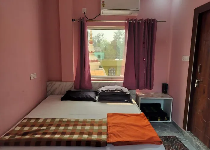 Tulsi Ganga Hostel Rishikesh